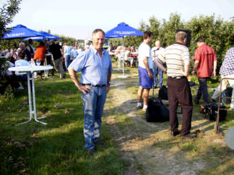 04 07 30 9 Gastgeber