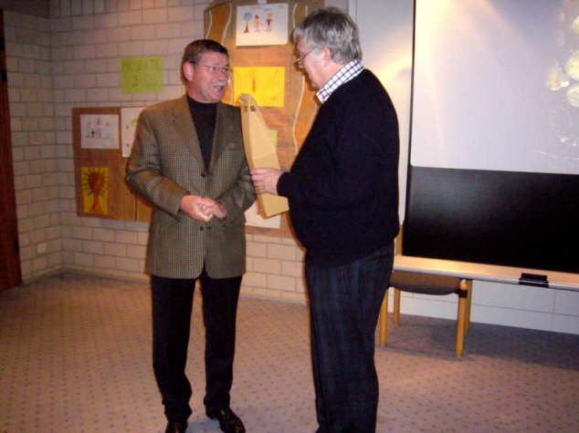 db 08 12 04 P1020223a13