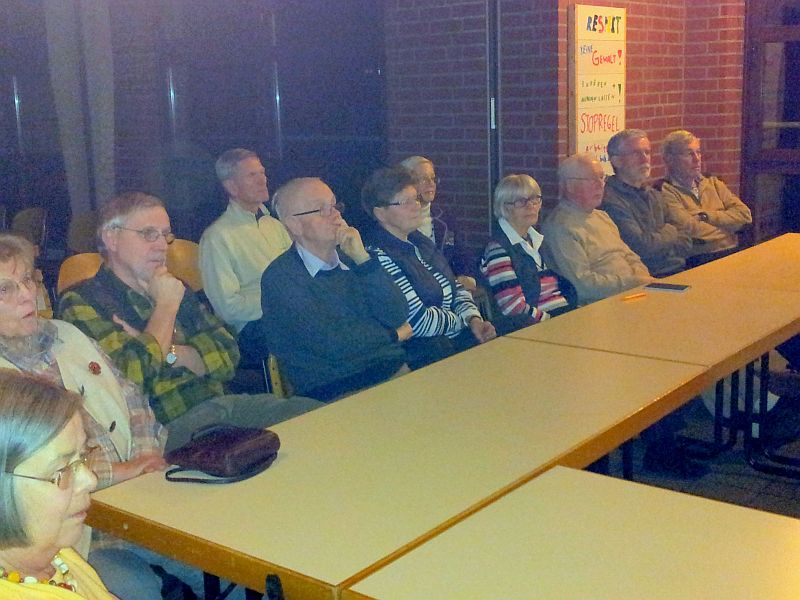 15 02 26 Wenige aber interessierte Zuhorer